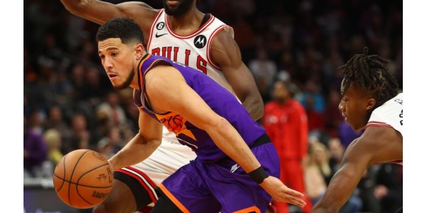Devin Booker pone su corazón y alma en el baloncesto
